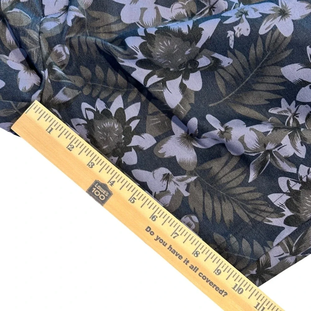Paisley & Gray Mens 36 Slim Fit Chino Shorts Floral Purple Charcoal Stretch